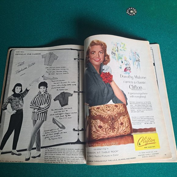 Vintage Sept 1956 Photoplay magazine, Alan Ladd on cover. - Picture 7 of 8